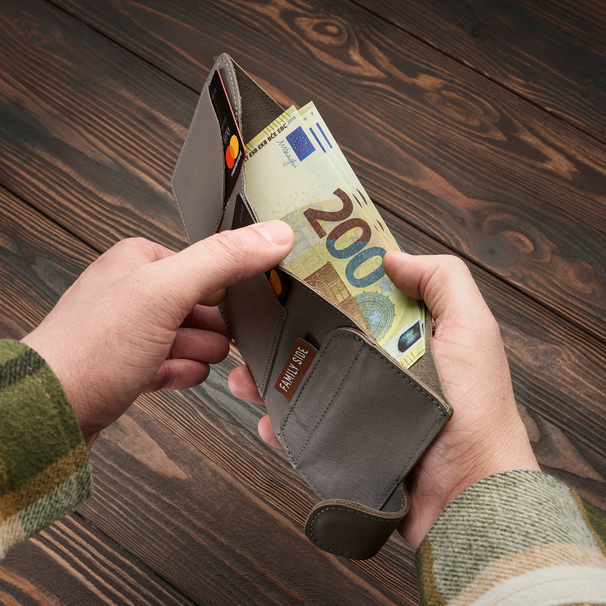 Маленький гаманець для купюр, карток і монет BABY